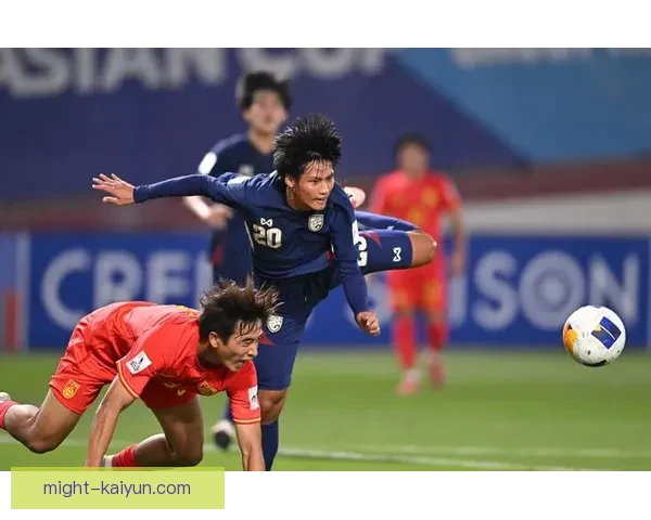 泰国队长传冲吊秘诀揭秘，助力球队争夺荣誉表现亮眼