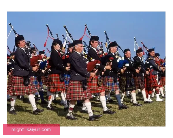 苏格兰风笛传统在足球文化中的影响与表现逐渐受到关注